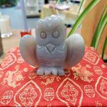 Load image into Gallery viewer, Crystal Owls