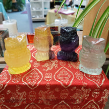Load image into Gallery viewer, Crystal Owls