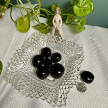 Load image into Gallery viewer, Black Obsidian Pebble