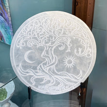 Load image into Gallery viewer, Selenite Engraved Round Charging Plate