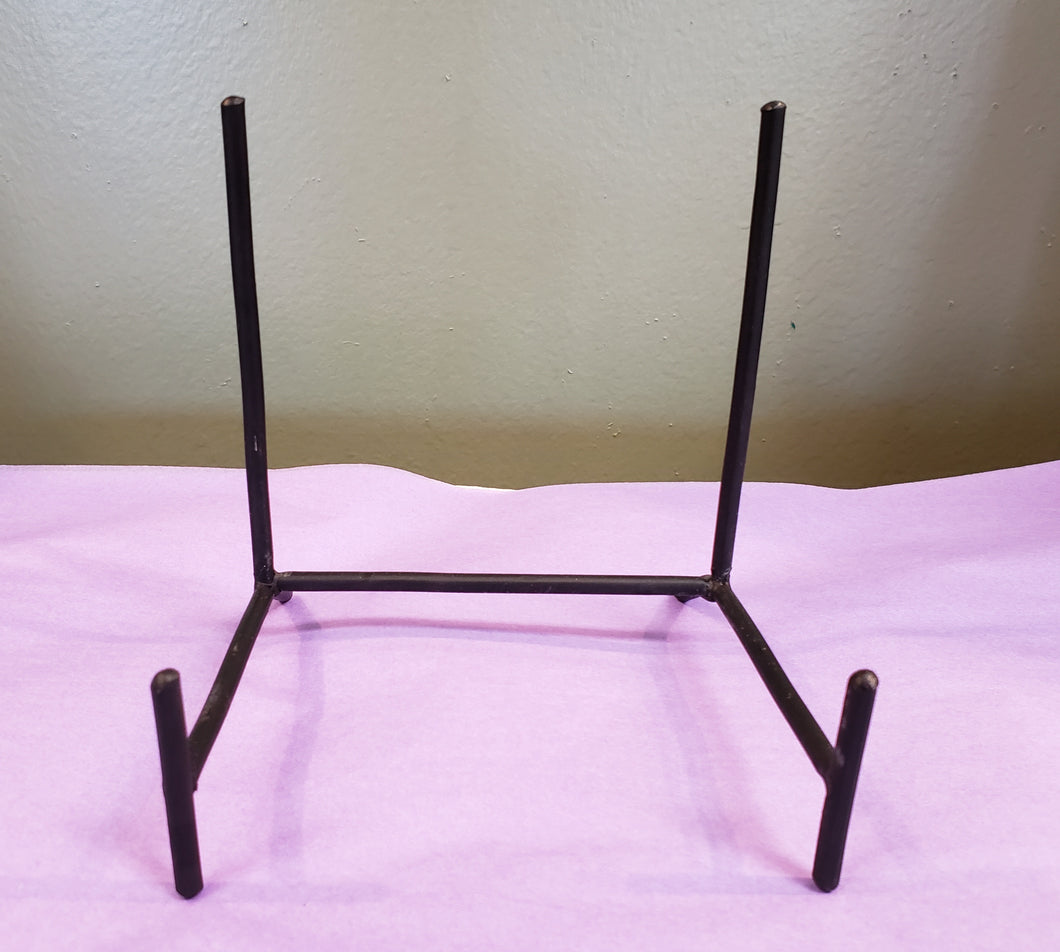 Black Metal 4-Prong Stand