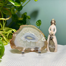 Load image into Gallery viewer, Agate Slices
