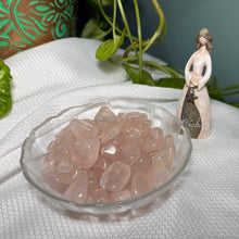 Load image into Gallery viewer, Rose Quartz Tumbled
