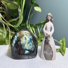 Load image into Gallery viewer, Labradorite Free Form

