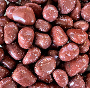 Red Chert Tumbled